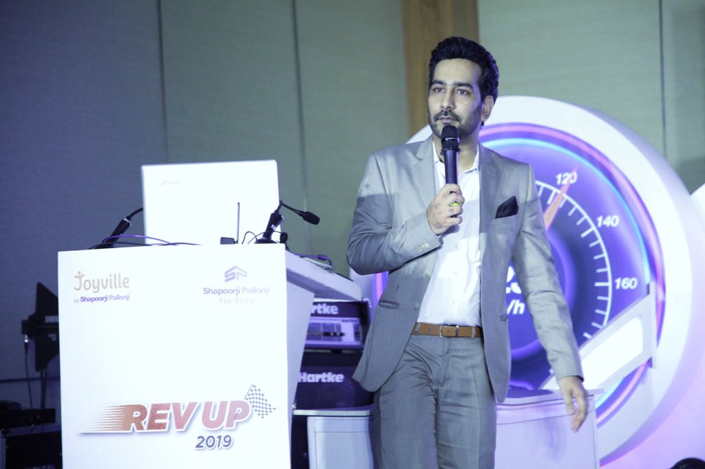 SoheilKapadia's tweet image. Hosted Rev Up 2019 for the top 100 Premier Partners of SPRE in Mumbai! @SPREINDIA @EVENTFAQS #emcee  #launch #eventfaqs #livequotient #realestate