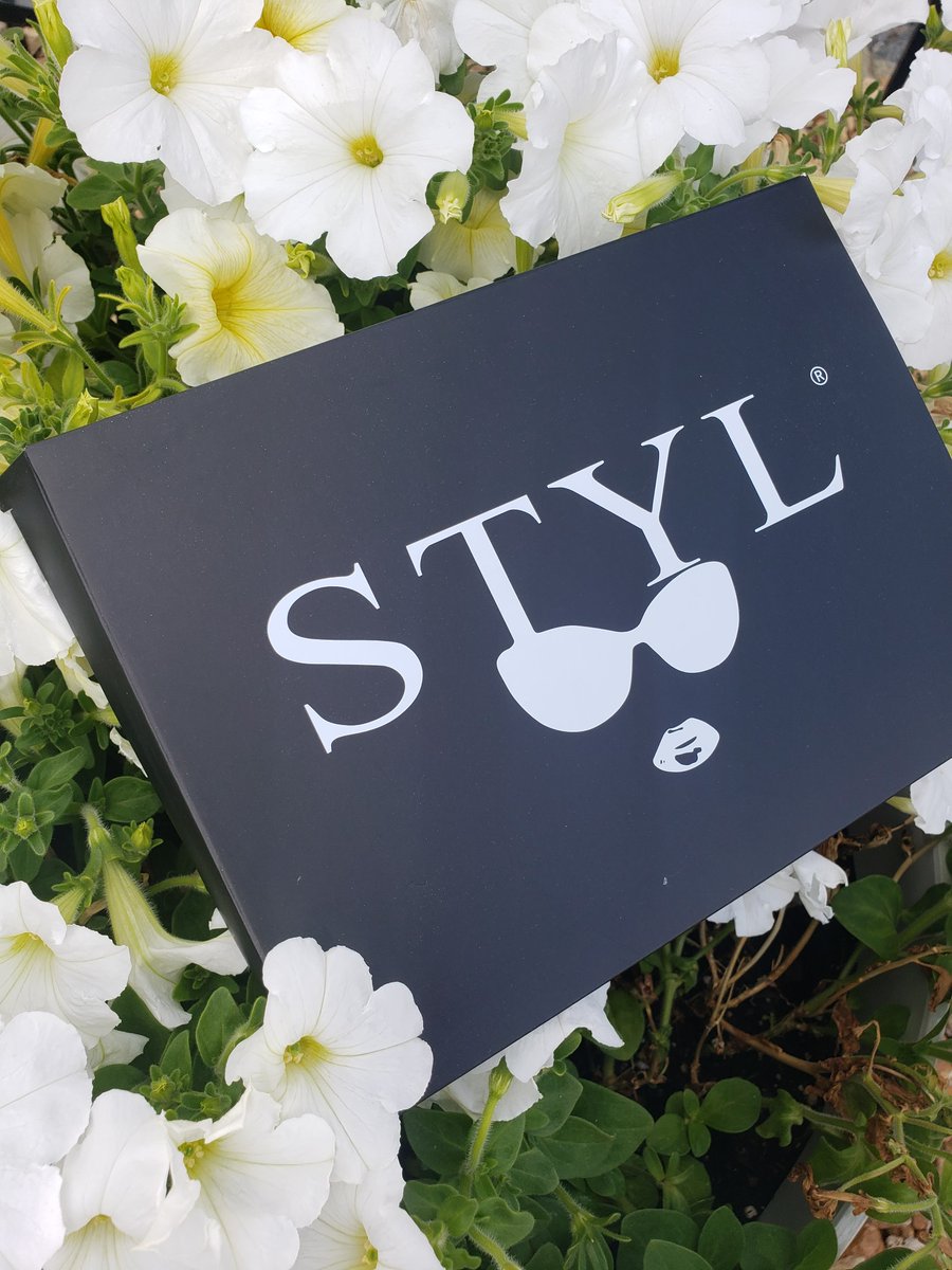 Grab your STYL for 35% off, no code needed :) stylcosmetics.com