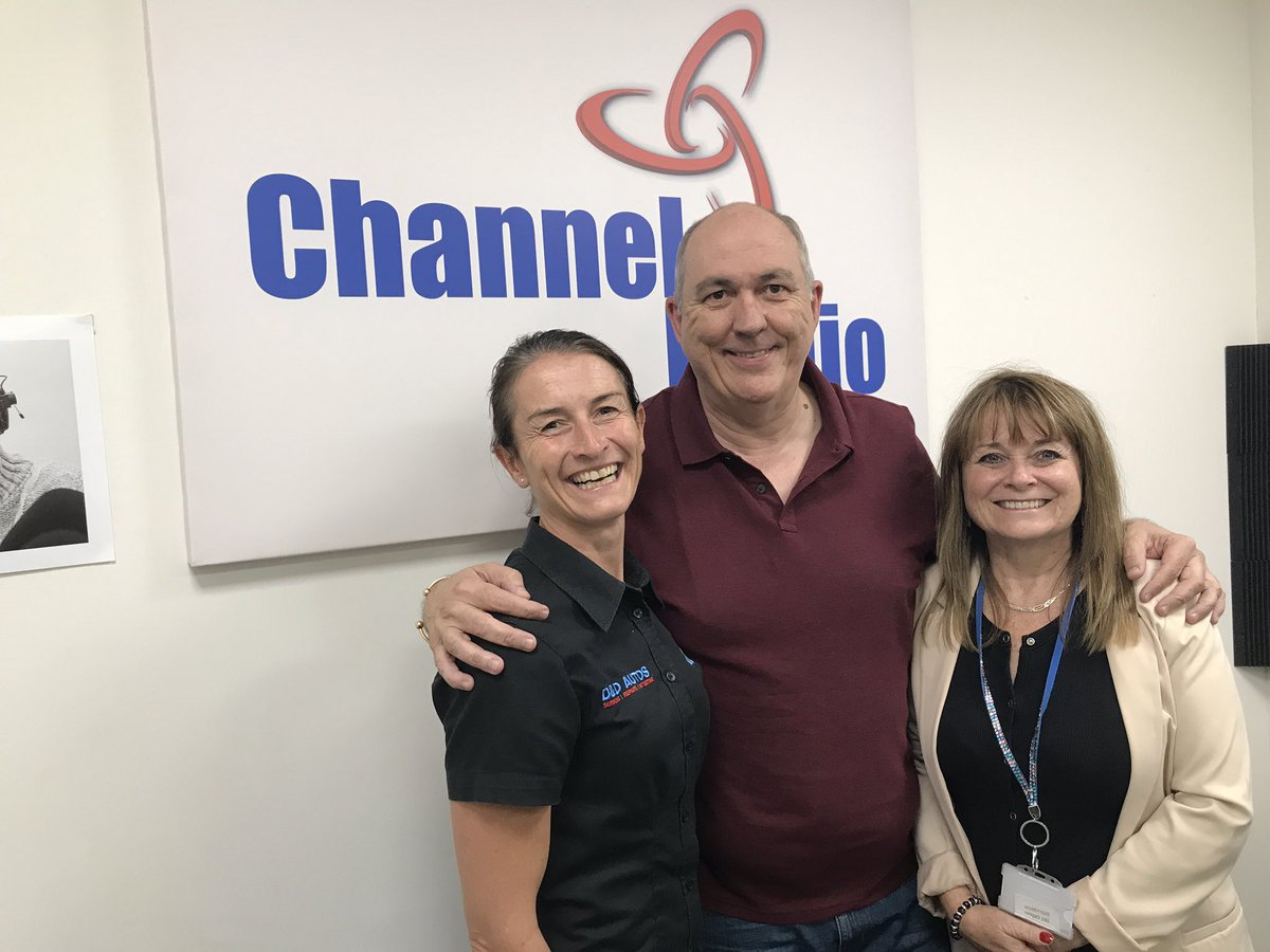 vanillaweb's tweet image. Listen Again to #BBunker Radio Show with @julesserkin &amp;amp; guests Linda @mi_zones &amp;amp; Lorraine @ddautos Show Sponsor @FitForTrade kentbusinessradio.co.uk/show-443/