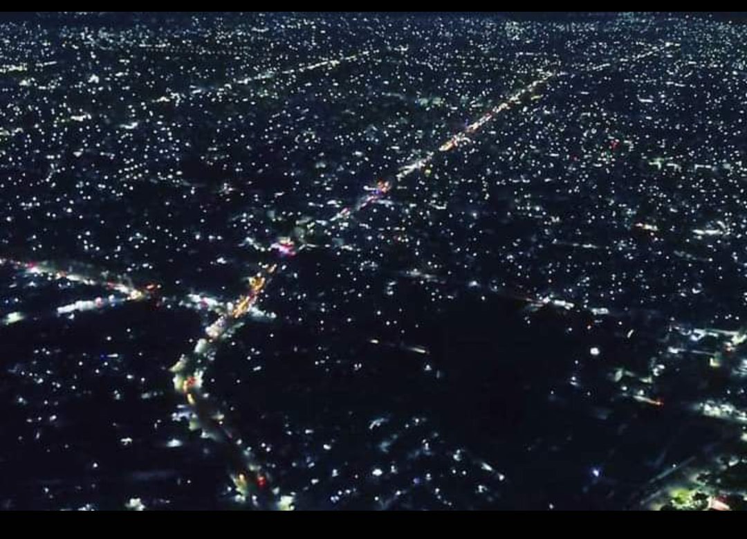 FadxeW's tweet photo. tani maaha. #Paris #London ama. #Berlin wa caasimada somalia. #Mogadishu taas ka soo kabanaysa dagalada ragadiyay. waxayna u korysa sid. xawli ah dadkeeduna waxay ku. dhawyihiin #4m #came_back Mogadishu https://t.co/mfYSju95AD