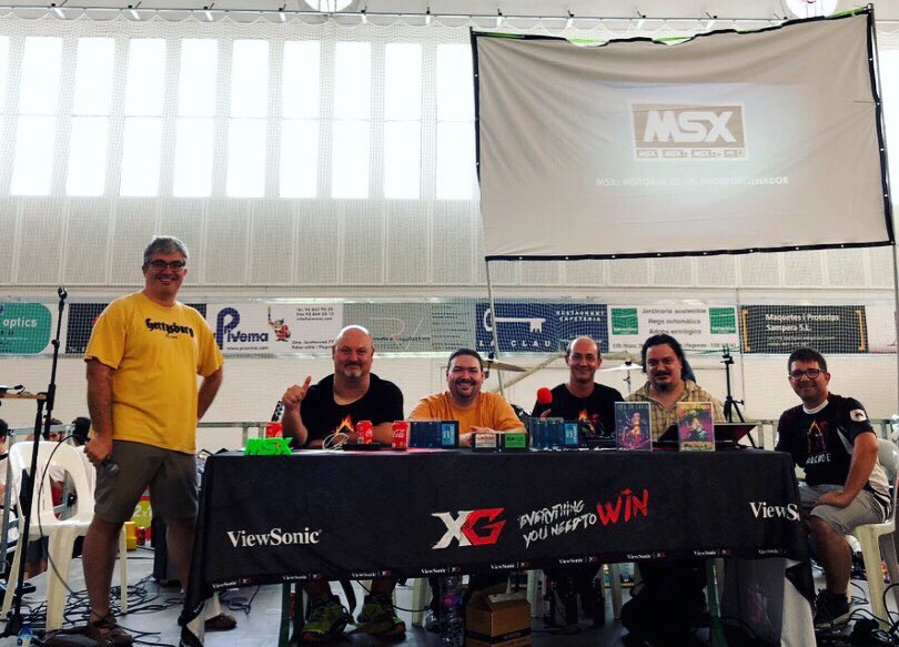 ArcadesCat's tweet photo. El próximo 6, 7 y 8 septiembre 2019 participaremos en la #FanCon2019 en el Espai Jove l’Escorxador, ubicado en Palau-Solità de Plegamans (Barcelona)
Venid a disfrutar con nosotros de la mejor selección de #arcade y #pinballs de #LaNau 👾
Más info en: https://t.co/wDYlUpnxJ9 https://t.co/UN07SETPZK