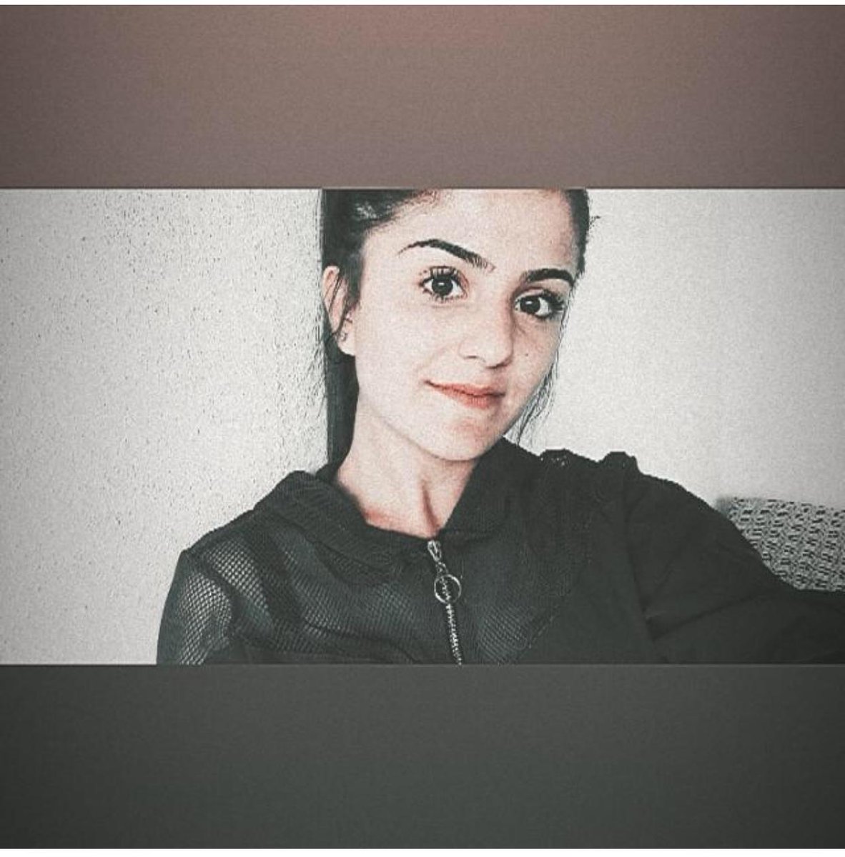 Babannem derdi ki:
Sana kıymet vermeyenlere kıymet verip de değerlerini artırma. Bırak değersiz hayalleriyle kalsınlar. ☝🥀