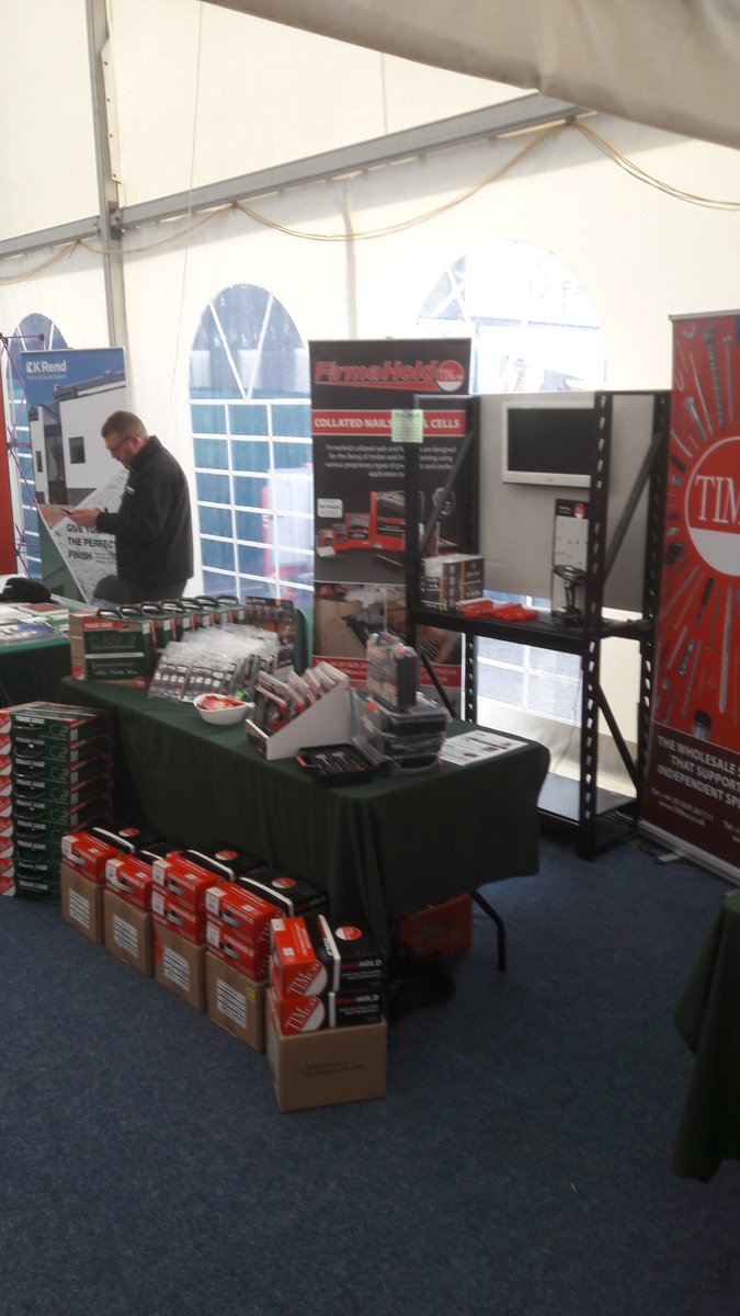 jonesalex7's tweet image. @TIMco_tweets trade event now on @CandWBerry , massive savings on #FIRMAHOLD, with live demonstrations on #ZIPFIX @rance1970 @greggojohn @mickymerch @JRDTimco