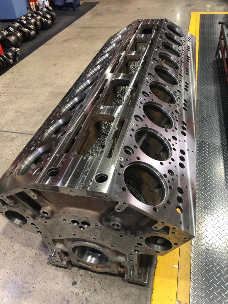 Wasser benachbart aufführen v18 motor zäh Direkt Ziehe die Wolle über ...