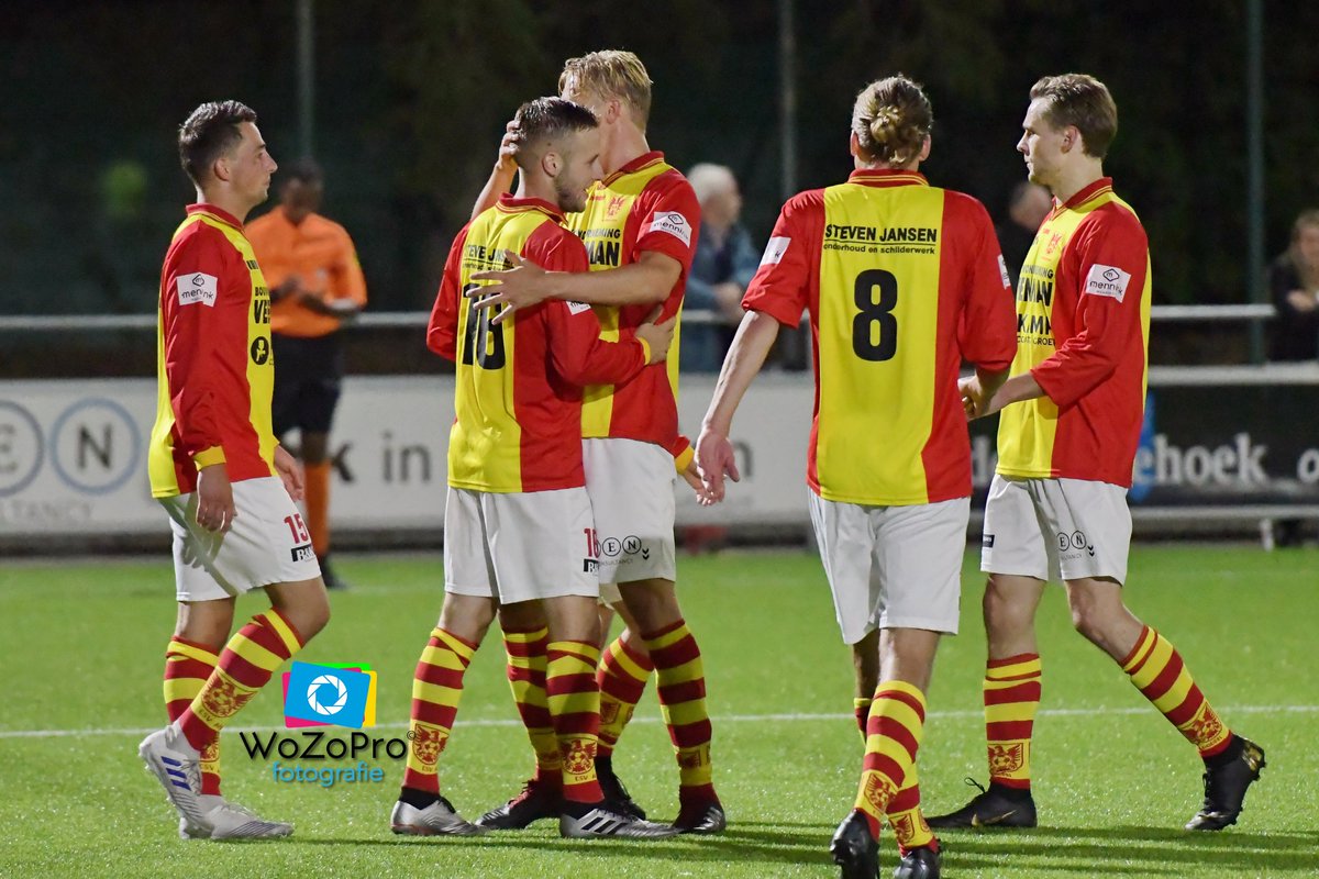 csv_apeldoorn's tweet photo. OVERZICHT | csv Apeldoorn - @VVOGzat: 2-1! #csvvvo
๐: https://t.co/e37BRmwTKt
๐บ: https://t.co/14TqF6Mm0M
๐ท: https://t.co/UVXvwIVJT0 https://t.co/Iwt1mehJ2K