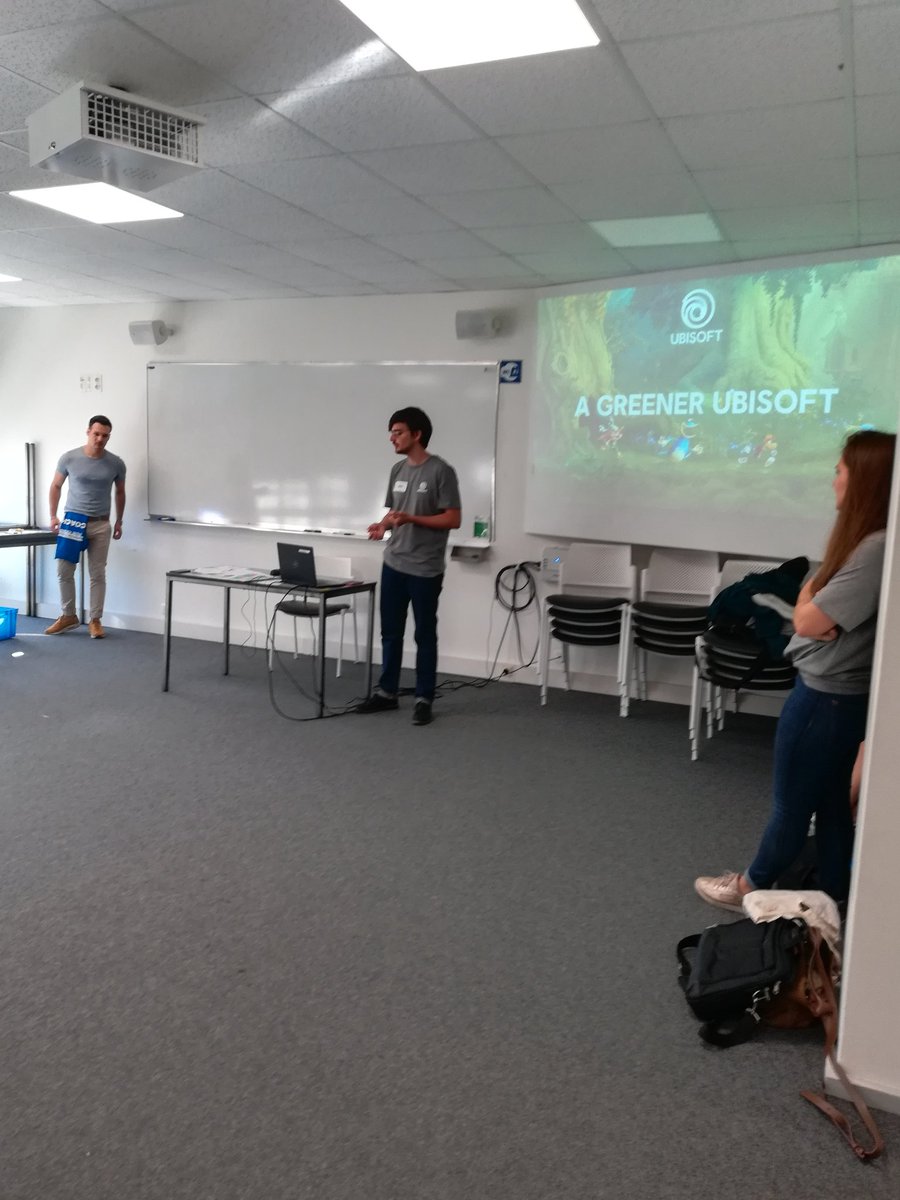 Marion_Simonn's tweet photo. C'est parti pour le séminaire #AudenciaTalents cette année j'accompagne les étudiants à répondre à la problématique de @UbisoftFR comment organiser un évènement inoubliable et eco responsable ? 2 jours de créativité et de fun! #DareForGood https://t.co/E0kjL16iVV