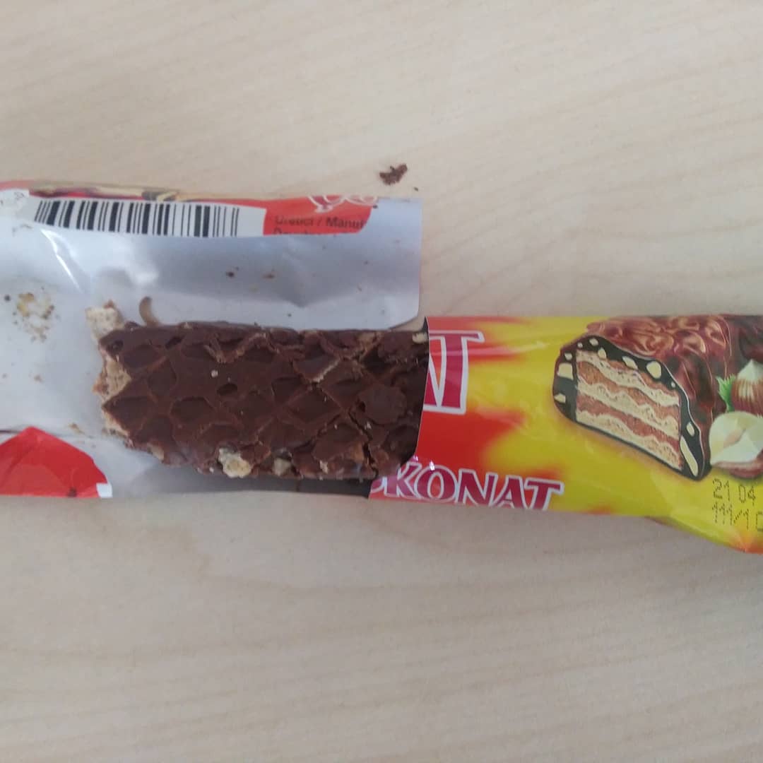 Reside87's tweet photo. Ülker ürünlerine fazla itibar etmeyiniz https://t.co/cjjbMNMoVX