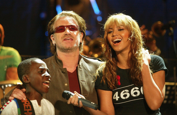 3. Nov 2003Beyoncé, Bono ( @U2), and  @QueenWillRock Queen led "46664" Aid show in South Africa, per Nelson Mandela's invitation.Per  @BBC, the show reached a global TV, radio & online audience of about 2 billion & became then the most widely distributed media event in history.