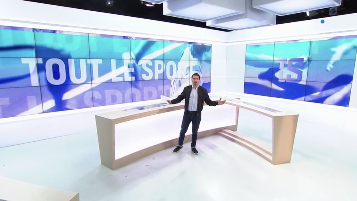 FabLeveque's tweet photo. 🔝📈C’est la rentrée et vous êtes toujours aussi fidèles à #toutlesport ! Vous étiez encore 2 millions hier soir devant le poste sur @France3tv ! On remet ça ce soir même endroit même heure 🥇🥋🎾⚽️🏀🚴🏼‍♂️ https://t.co/64k6UcM8TF