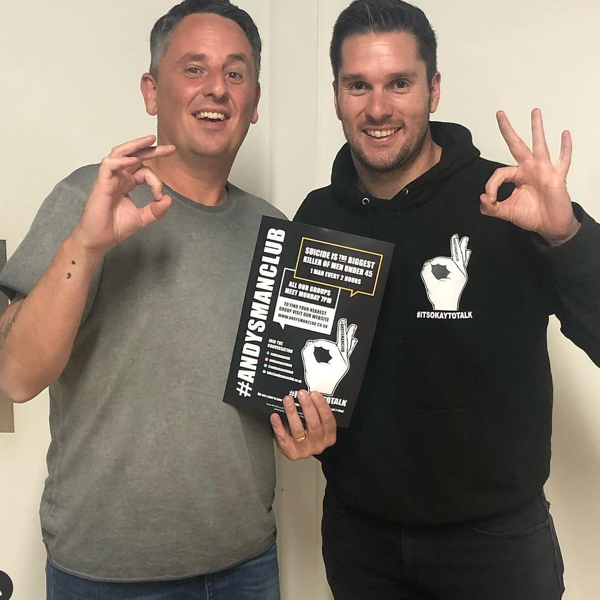 MarkWilliamsFMH's tweet photo. Are you a new dad or Man Struggling? Find out if there is a group in your area! #Howareyoudad 

Or check out @andysmanclubuk #Andymanclub With 21 new groups in the UK!

If there isn't a group near than why not help set one up and How you can help get men to know #ItsOKaytotalk https://t.co/IRvvVf0NPA