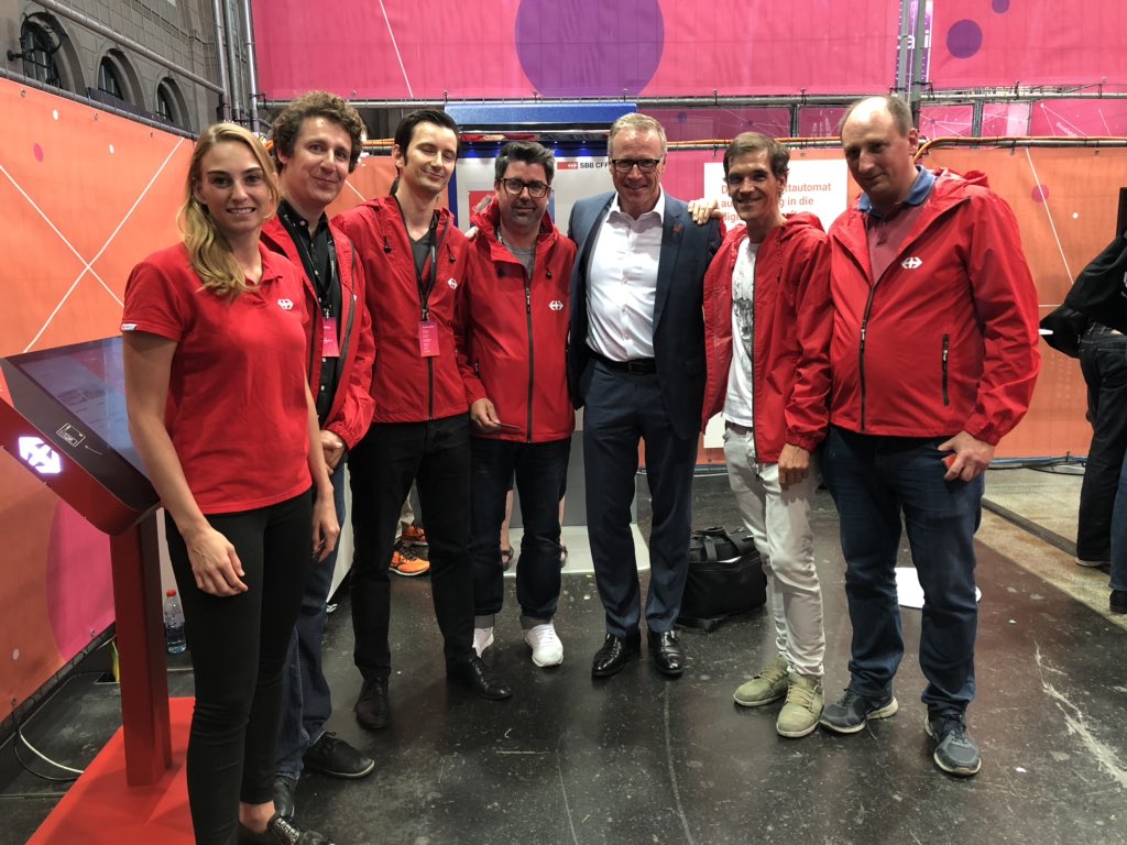 feerglas's tweet photo. Great day: presenting our vision for the next gen ticket vending machine to the public! It‘s hard to make up such a great project team... Was a huge pleasure to work on that project for @RailService from behalf of @unic and the result is just stunning! @stenciljs #webcomponents https://t.co/6NdWEywXod