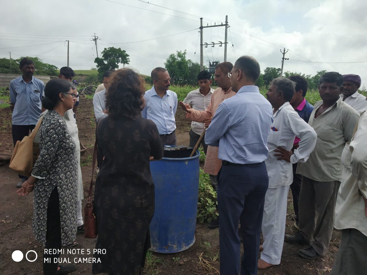 CEEahmedabad's tweet photo. CLP India team visited Jasdan & Kalawad cluster to review the Aarohan project. Activities undertaken by CEE in the 2nd phase were discussed and evaluated. The team showed keen interest on working further towards #WomenLivelihood, #SmallScaleEnterprise, #Water & #Education. #SDGs https://t.co/bb0PcPlXvT