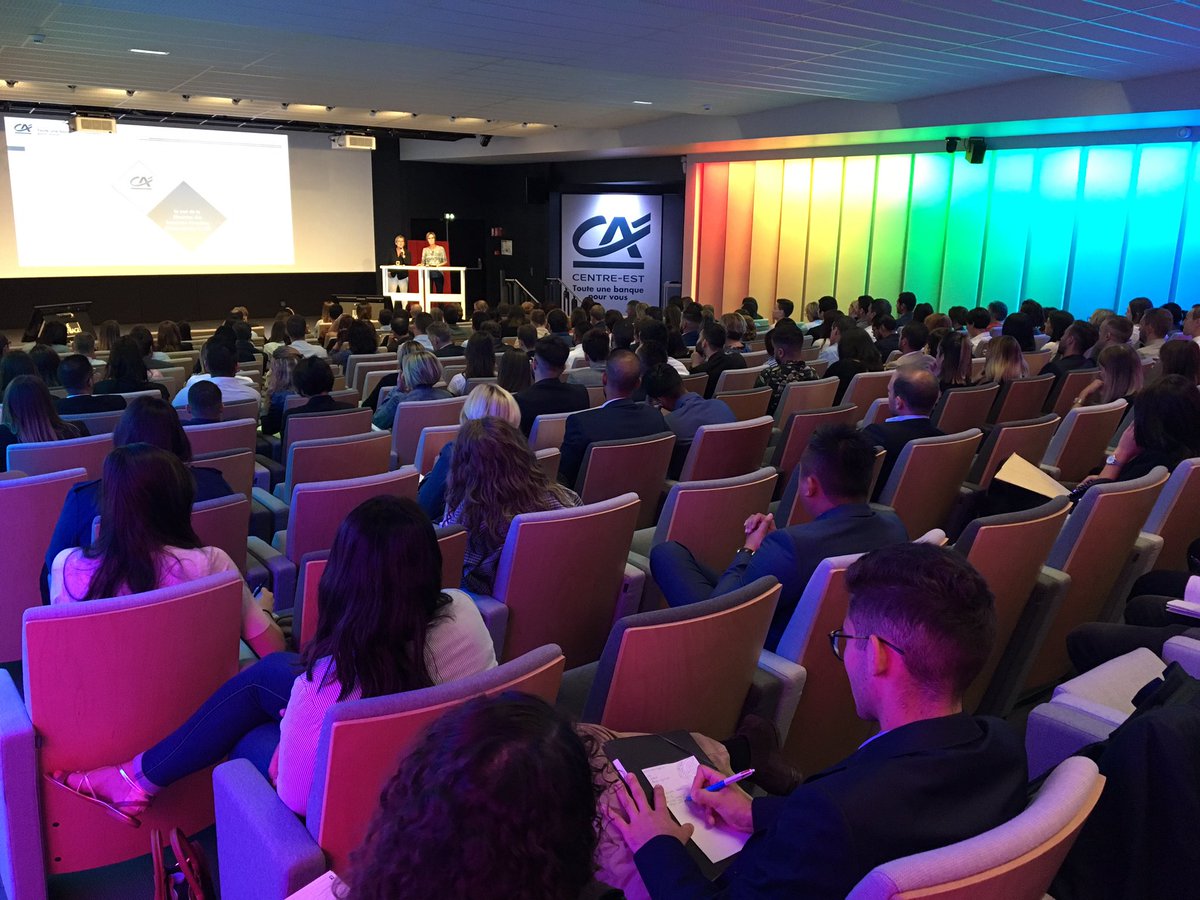 Bienvenue aux 145 alternants qui intègrent notre Caisse régionale.  C’est la rentrée !
Journée d’accueil dédiée aux nouveaux entrants. « Assurer l’avenir de notre banque avec la transmission de savoirs: savoir faire et savoir être avec nos collaborateurs tuteurs engagés » #RH