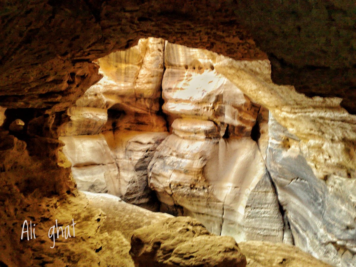 AliAhmedMhamd1's tweet photo. باختصار نحن نواجه أعظم متحف فنى لما قبل التاريخ في العالم كله.....In short we face the greatest prehistoric art museum in the whole world ..... https://t.co/ehTaDoTa79
