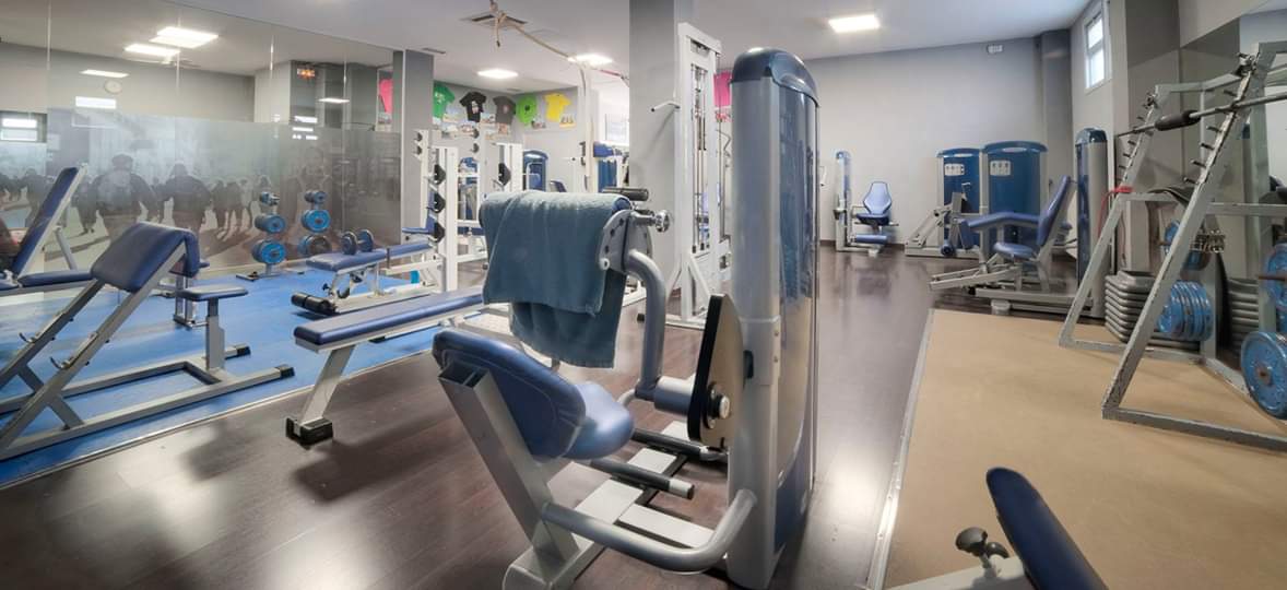 gympilatsvelvet's tweet photo. INAUGURAMOS NUEVO CURSO 2019/2020!🏃‍♂️🏋️‍♂️🤸‍♀️
Con toda la energía del mundo, con el horario ininterrumpido de 09:00h a 22:30h⏱y con las clases de #Pilates de vuelta y como siempre con horas para todos los gustos..!!😉 Desde ya pasamos lista #Velveteros! 💪📝🧐
https://t.co/g9ooFSwsRk https://t.co/J8R2j7XpJI