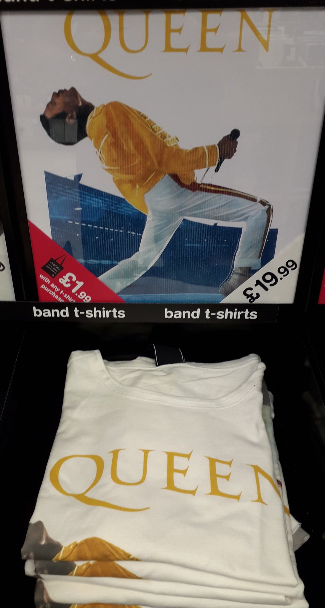 queen t shirt hmv