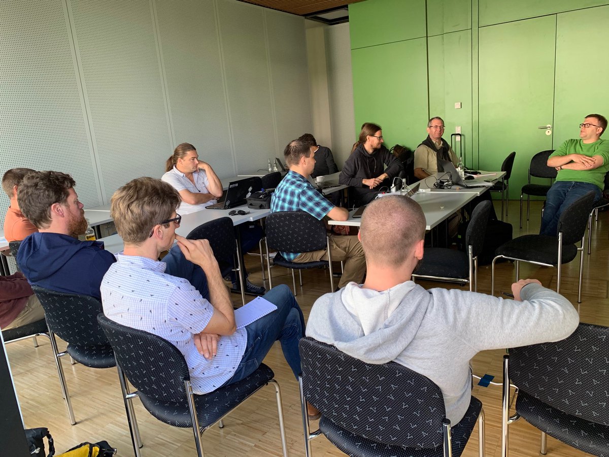 FiveTwoN's tweet photo. Break out sessions on #sensorweb data visualization, observation data management and publication, as well as sensor data #analysis and #processing!
#gs2019 https://t.co/2NCAYnk4LU