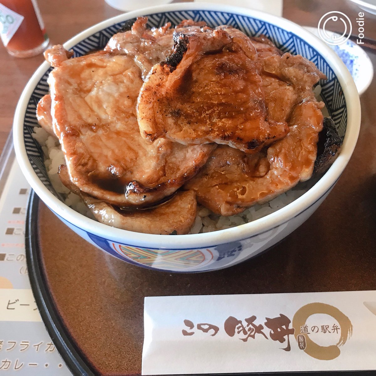 0harun630's tweet photo. 豚丼苦手でしたが美味しい😋✨
#スパカツ
#豚丼
#きたくりん
#新種のお米？
#��東グルメ https://t.co/XuSmmpRXpu