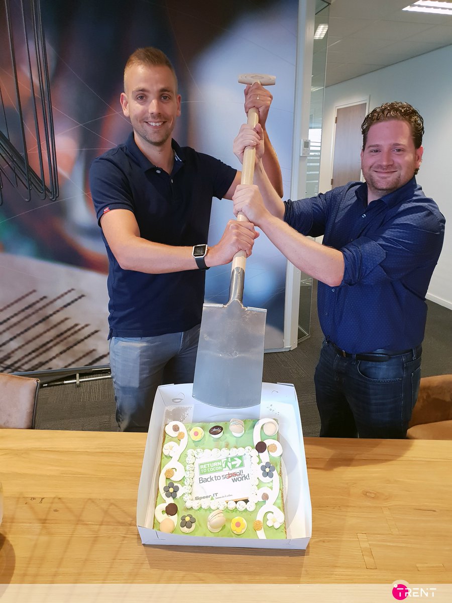 😋 I De vakanties zijn in het hele land voorbij en dat betekent: hoppa weer aan het werk! Dat is altijd weer even wennen. Gelukkig kwam <a href="/Speer_IT/">Speer IT</a> een overheerlijke taart langsbrengen voor een frisse start!