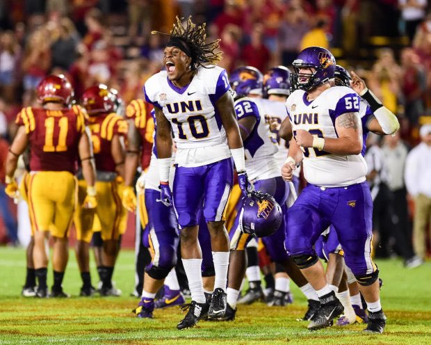 ambitiousmike15's tweet photo. Blessed to say I received an offer from University Northern Iowa 🙏🏾 #24 @LUmm55 @CamdenRecruits @Rivalsfbcamps @SouthernPigskin @TheCover3Blog @krystalparker39 @high_camden https://t.co/TOHBgalCsq