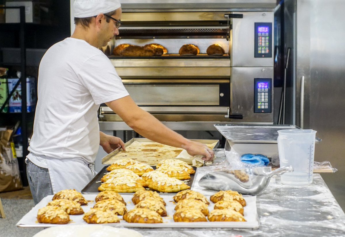 🇫🇷 🇫🇷 Ooh la la! Check out this French bakery in Footscray! 

HOT: Gordon St Bakery, Footscray bit.ly/2TC7g9c