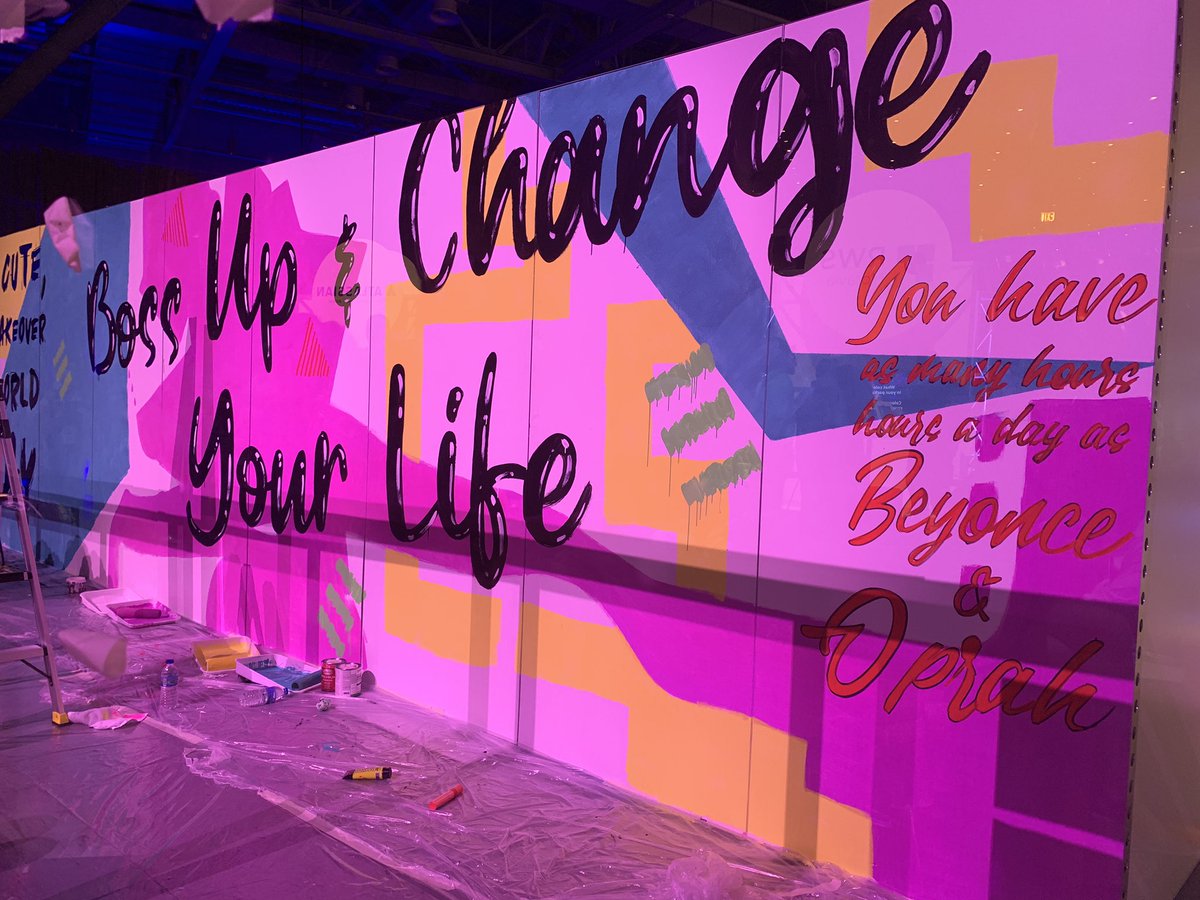 Loving this mural! <a href="/INBOUND/">super lozanito bross</a> #INBOUND19