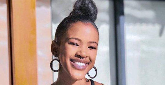 _ArriveAlive's tweet photo. Durbanites to 'mourn and mobilise' death of slain UCT student Uyinene Mrwetyana https://t.co/6YF5tTYjnC
#ArriveAlive #UCTStudent #Death #Murder https://t.co/wI1AF7orq0