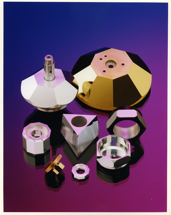 lasermirror's tweet photo. Our recently purchased single point #diamondturning facility means we can offer complex shapes to demanding specifications e.g. #polygon #axicon #aspheric #ellipsoid #toroid https://t.co/xGJSrLvuor