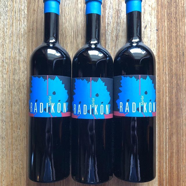 Neighbourhood Wine tweet media