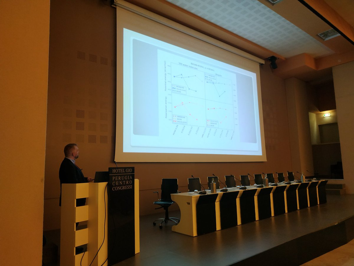 Jean-Philip Piquemal at <a href="/ECtc2019/">EUCO-CTC2019</a>, second keynote lecture of the day  <a href="/EuChemS/">EuChemS</a>
#MolecularDynamics #modeling #Cheminformatics #CompChem #Chemoinformatics #drugdesign #HPC #UK-QSAR <a href="/EuChemS/">EuChemS</a> <a href="/YoungSci_IUPAC/">Young Scientists-IUPAC19</a> <a href="/ChemPhysChem/">ChemPhysChem</a> <a href="/ChemPhysChem/">ChemPhysChem</a> <a href="/angew_chem/">Angewandte Chemie</a>
