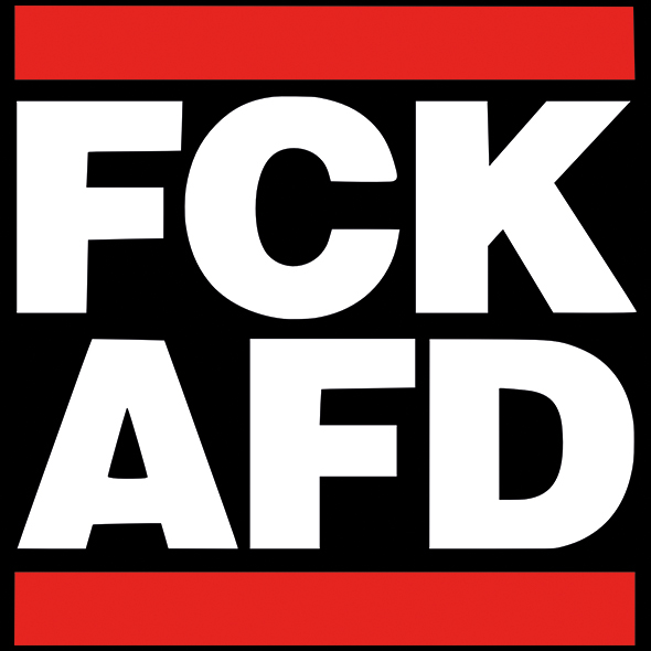 Es kotzt mich an, in einem Land zu leben, in dem 70 Jahre nach dem Holocaust, Nazis wieder zur Normalität gehören sollen! 🤮
#FCKAFD #FCKNZS #AfDgehoertnichtzuDeutschland