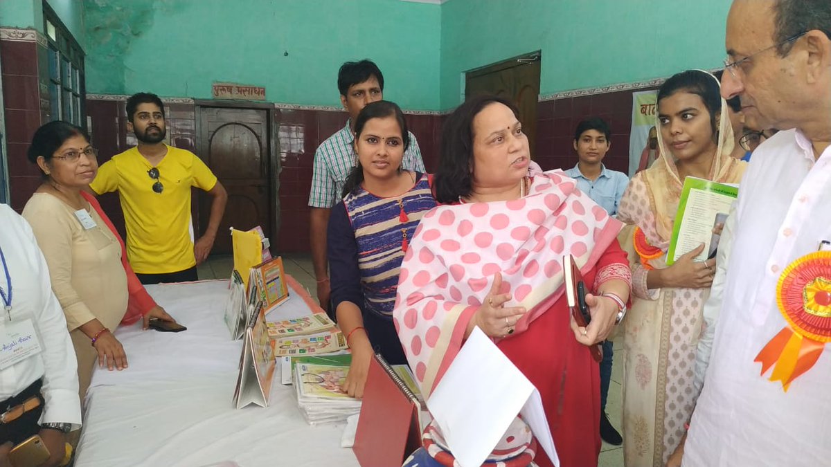MamtaHIMC's tweet image. Under #ProjectUday, @MamtaHIMC partook in ASHA Sammelan in Lucknow &amp;amp; shared the innovative sanitary napkins disposal method &amp;amp; the Anemia test tool. It was appreciated by Health minister, @UPGovt &amp;amp; the CMO 
@HCL_Foundation @nhm_up @SIFPSA @ChakravartyAyan @MishraMc @NidhiPundhir08