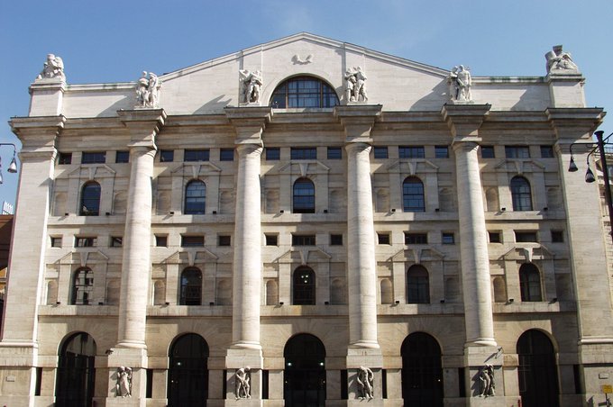 ERGnow's tweet photo. Domani partecipiamo all'#ItalianInfrastructureDay di @BorsaItalianaIT insieme ad altre 24 società quotate e non quotate trainanti del settore delle infrastrutture.
Per approfondire ➡️https://t.co/FGptESbrmO
#greenenERGymakers #ERGir https://t.co/9INXUGLq7F