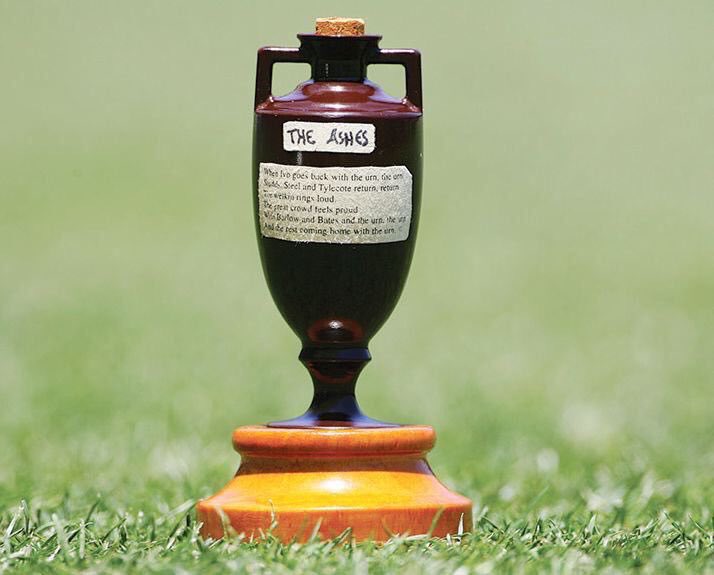 OpeningUpCC's tweet photo. We’re giving away a t-shirt, bat sticker and wristband combo each time a player gets a five wicket haul or century this Ashes series 🏴󠁧󠁢󠁥󠁮󠁧󠁿 🇦🇺 

RT and like this to be in each draw

Prizes already awarded for the first three tests https://t.co/iz7blHrafg