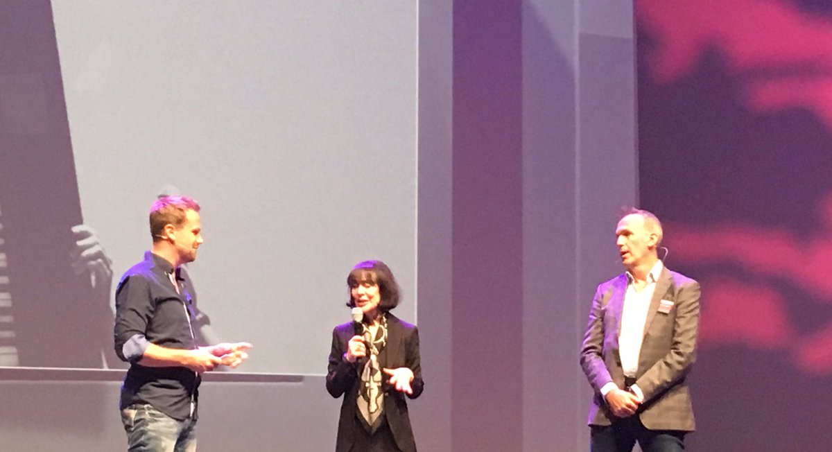 Met collega’s van <a href="/SintLucas/">SintLucas</a> op Growth Mindset Experience met <a href="/CarolDweckDSU/">Alexis Harrison</a> en <a href="/JamesNottinghm/">James Nottingham</a> #Dweck19 🙌🏼