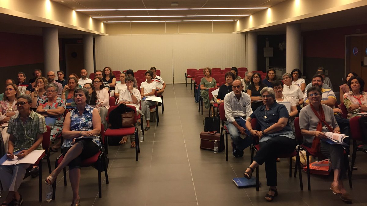 Comenzamos el curso 2019-20 con los ojos bien abiertos. Reunión de Equipos directivos en Logroño #AbreLosOjos #FelizCurso #LaVidaSonPequeñosDetalles