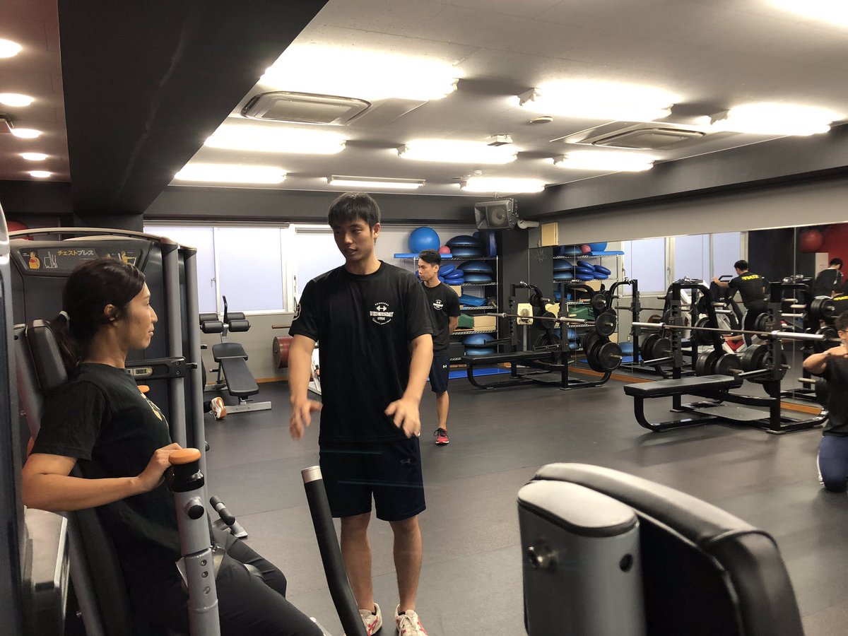 jikeitsr's tweet photo. #水曜パーソナルトレーニング
本日も元気に営業しました!
トレーナーの技術の向上のために、学生同士パートナーストレッチの練習を行いました😊
次回の営業は9/25となります🗣
ご予約お待ちしております✨#CLUBTSR #TSRトレーナー #筋トレ #ボディメイク #トレーニング https://t.co/tZI4aPkWom