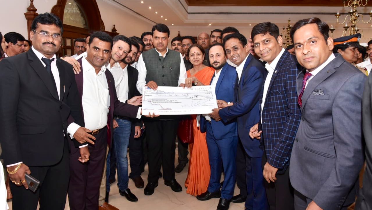 Devendra Fadnavis on Twitter: "Thank you Mi Lifestyle Marketing Global Private Limited for contribution of ₹25,00000 towards #CMReliefFund #MaharashtraFloods https://t.co/RKO6oBI2S0" / Twitter