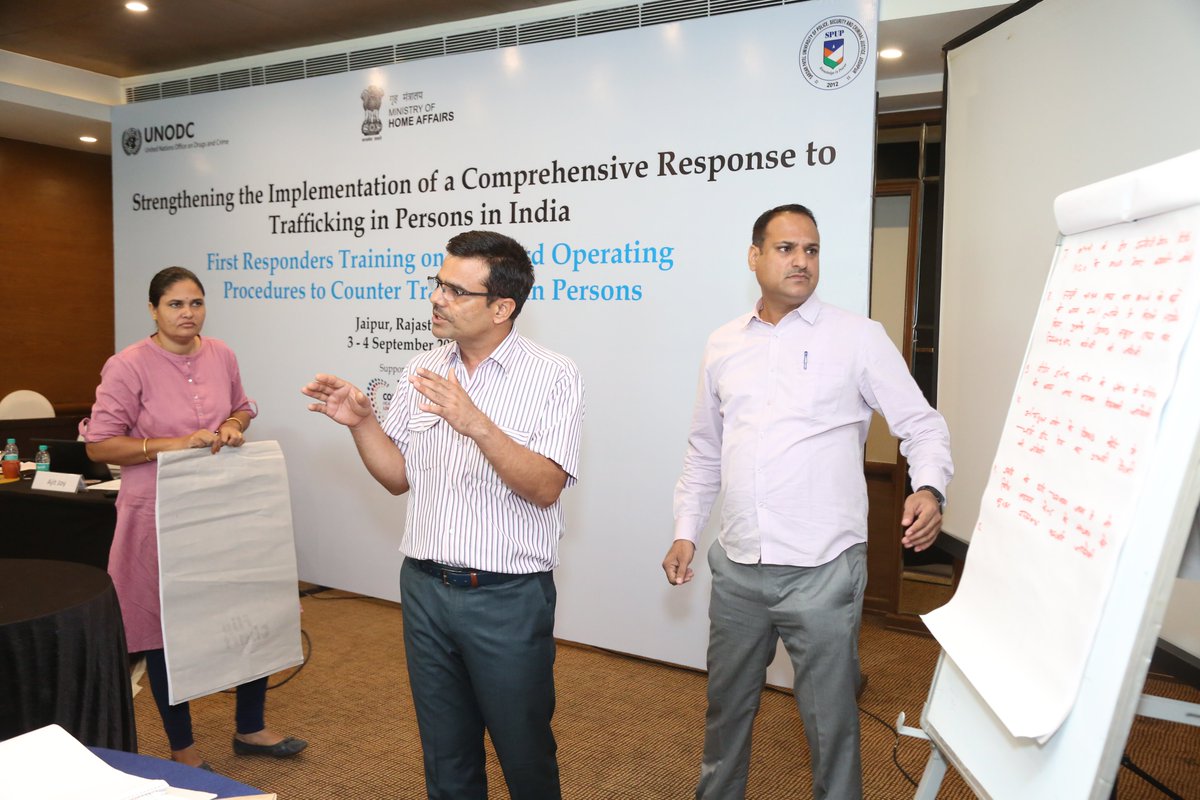 D_RanawatNaruka's tweet photo. Day2 #UNODC training of #Rajasthan_Police continues w Case Studies on different forms of #HumanTrafficking scenarios @UNODC_ROSA @suruchi_pant @seemajoshi3 @BinijaDhital @anumunasinghe @PathakSamarth @annatsitsina @UKinIndia @UNinIndia @BarmanBarman13 @kunigkemmi @stellathomas08 https://t.co/I79rKPjn4T