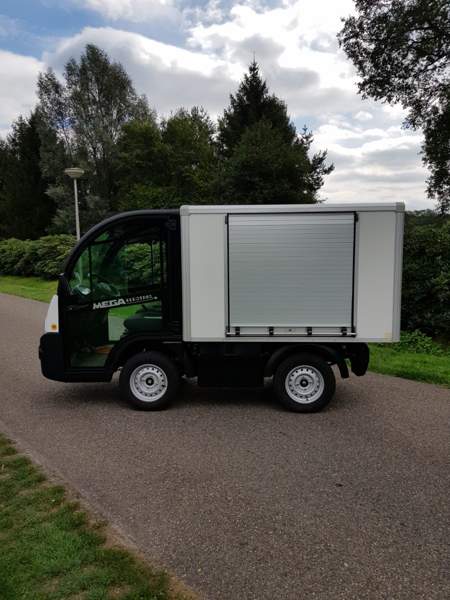 MEGA Electric Transportkar. In nieuw staat. Gunstige prijs. Kijk voor meer info op hkoop.nl