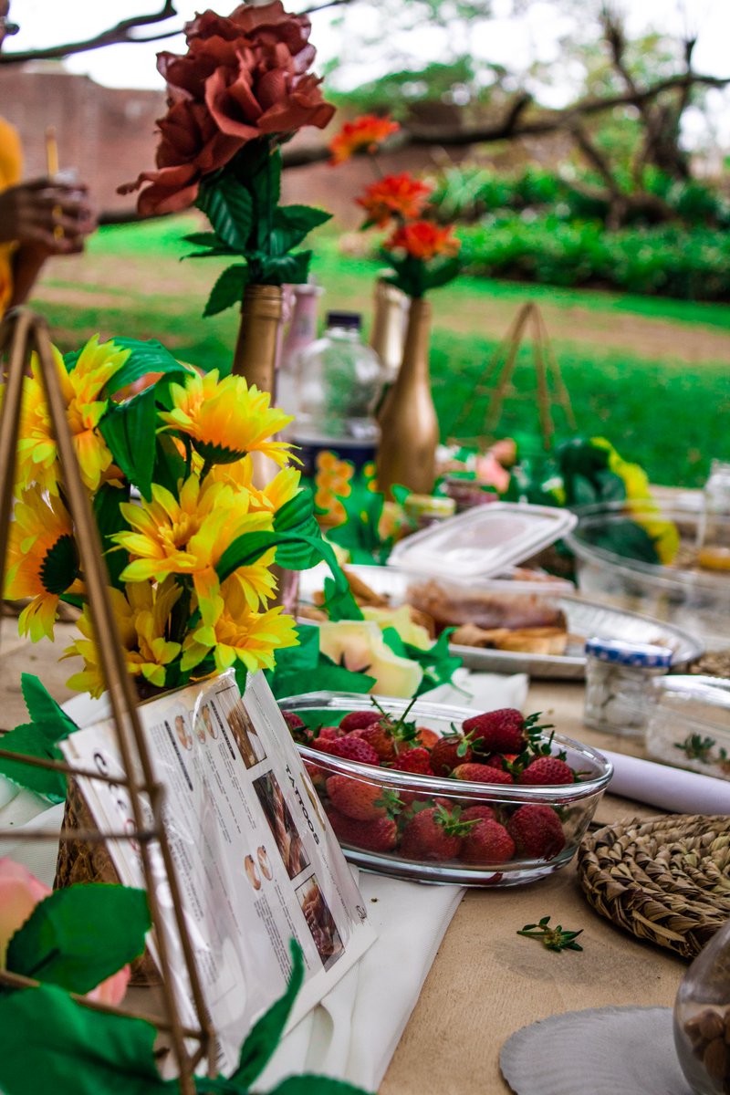 📷 | #Photography

Our #WCW for the new month are covered! 😍

We present to you, the 3rd annual spring photo shoot pictures with The Ladies 👸

🏞 The shoot took place at Botanic Gardens, Musgrave around 17 August 2019

Pics: <a href="/iamkingpvnda/">Street Jesus</a> 👨‍🚀

(Pt.1)

livecalmafrica.co.za 🌍