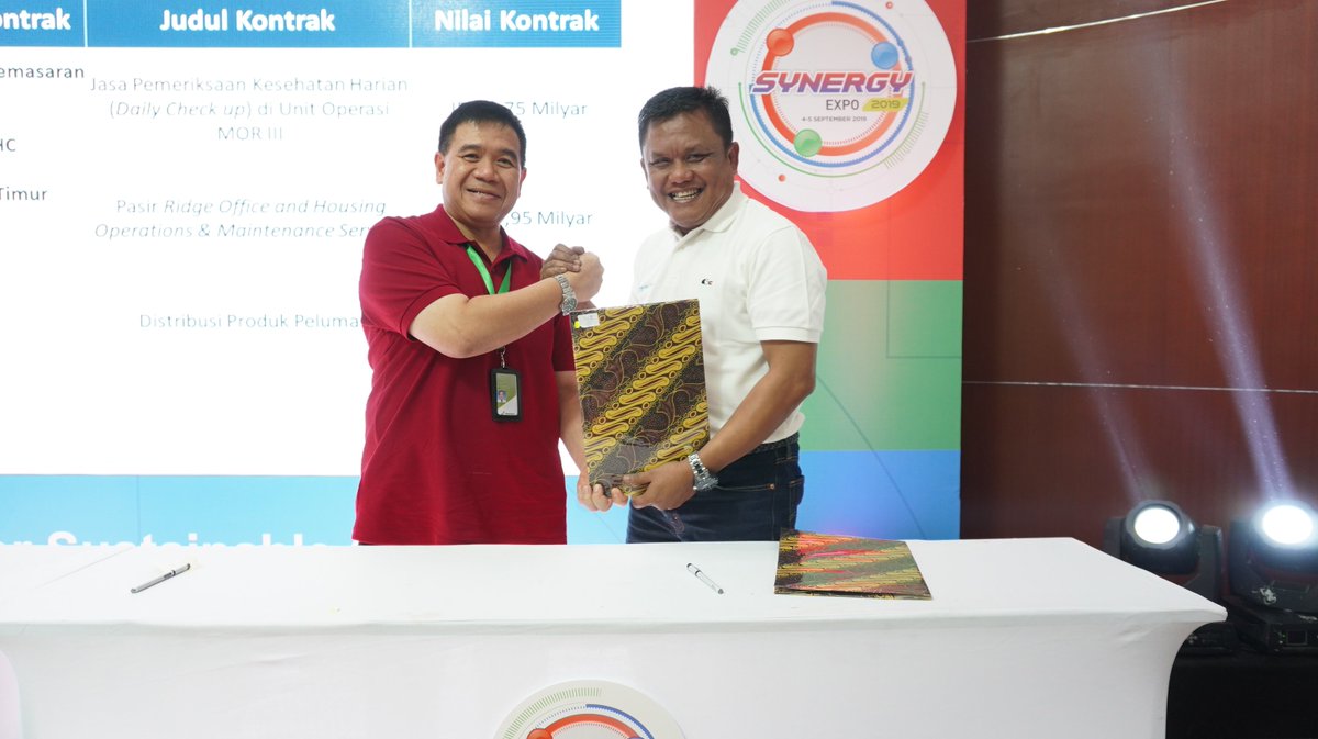 pgn_solution's tweet photo. Dear Solutionation
Hari ini telah dilakukan penandatanganan MOU antara PGAS Solution dengan PERTAMINA Lubricants lhoo.. Melalui kerjasama tersebut PGAS Solution menjadi agen resmi Pelumas Industri (LOCO) yang akan dipasarkan oleh PGAS Solution.. https://t.co/HblGHZ9RMp