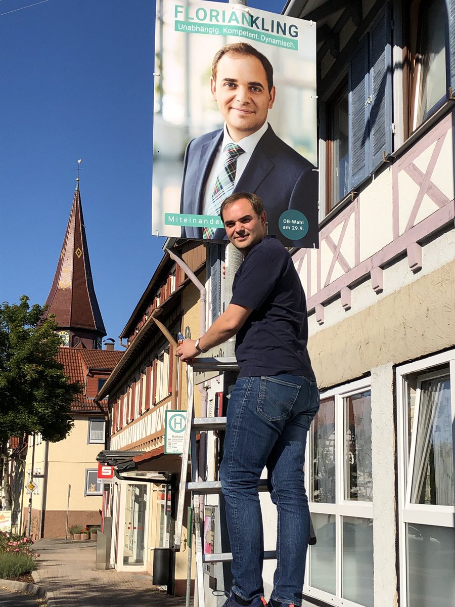 CaptainKling's tweet photo. „Der beste Platz für Politiker ist das Wahlplakat. Dort ist er tragbar, geräuschlos und leicht zu entfernen.“ Loriot 😂 https://t.co/wviZfcjVSR