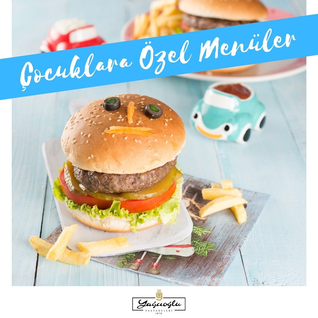 Çocuklara özel lezzetlerimizle sofralarımızın mutluluğu iki katına çıkıyor 👨‍👩‍👧‍👦😊🍔 #YağcıoğluPastaneleri #çocukmenü #lezzet #burger #istanbul

instagram.com/yagcioglupasta…