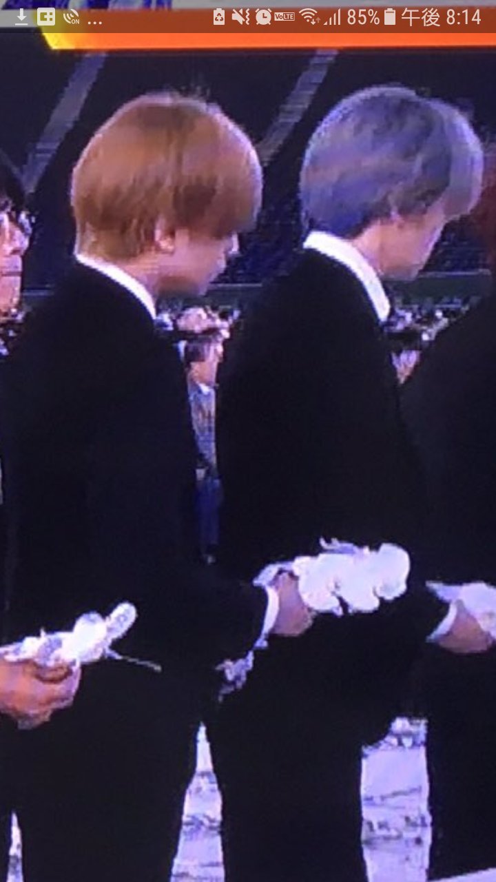 Sakichan みんなはポケモン金銀どっち派だった 私は銀だったぞ このネタどの世代まで通じるのか そして今年で 金銀発売されて年です おめでとうー ふまけん金銀最強シンメありがとうー ふまけん金銀 ポケモン金銀 中島健人 菊池風磨