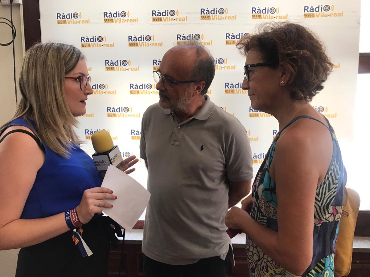 GVAlaplana's tweet photo. L'equip directiu de @GVAlaplana visita hui al poble de Vila-real en festes i ha participat en la bodegueta de @VilarealRadio parlant de tota l'actualitat sanitària a la ciutat.

Festes #MDG19 #Vila_realenfestes

#laPlanaÉsSalut https://t.co/zlSvCpoYGE