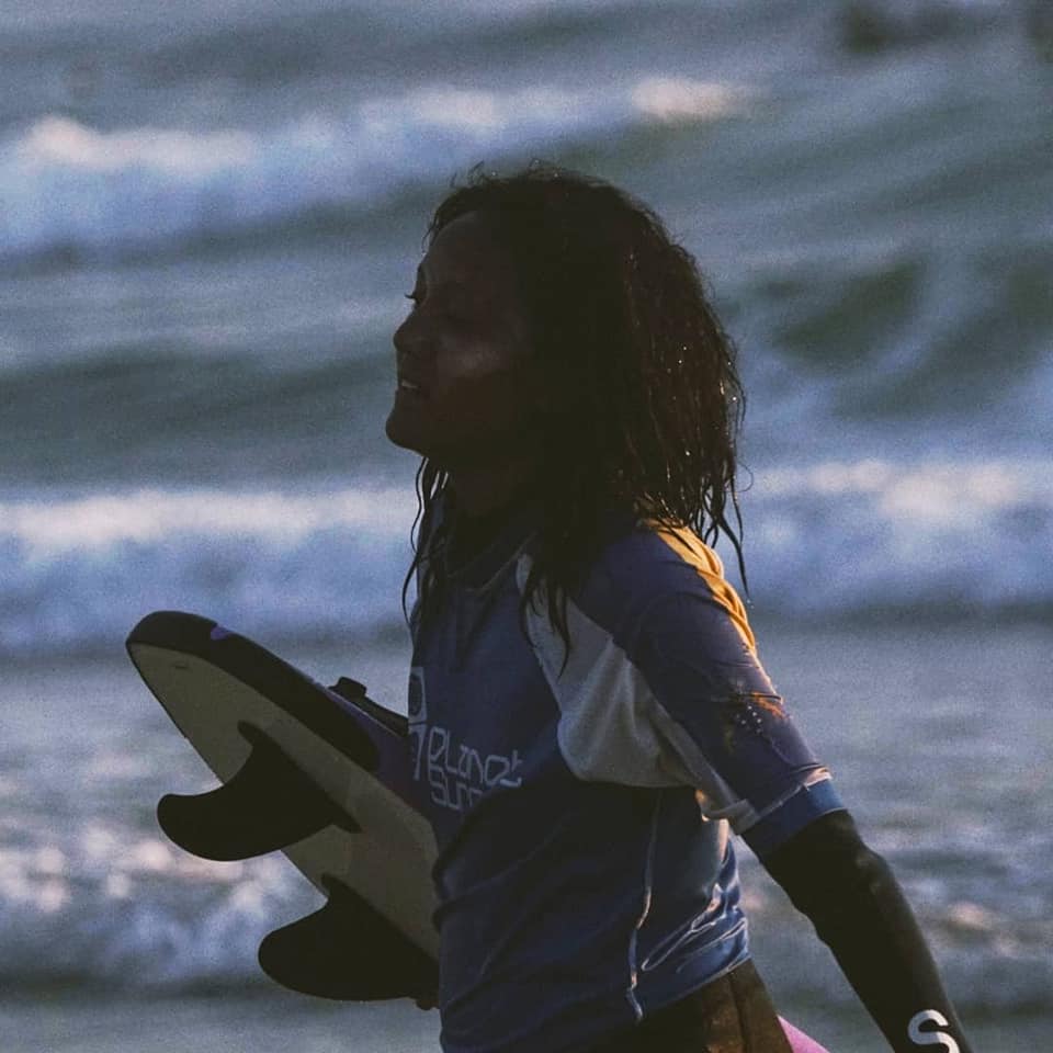 Catching baby waves at naujac sur mer 🏄‍♀️🏄‍♀️🏄‍♀️🏄‍♀️
.🏄‍♀️🏄‍♀️🏄‍♀️
.
.
.
#surf
#catchwaves
#greenwaves
#naujacsurmer
#planetsurfcamps