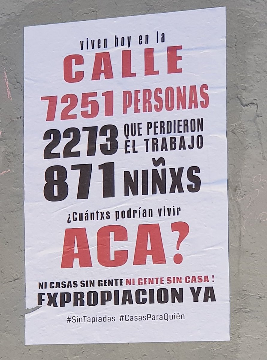GloriaVintagee's tweet photo. Quieren expropiar casas para la gente de la calle. En CABA obvio. Nunca en el conurbano, nunca en la Patagonia, en Chaco o La Rioja. En CABA es más cómodo.

#SinTapiadas #casasparaquien https://t.co/1nTSsdHzW0