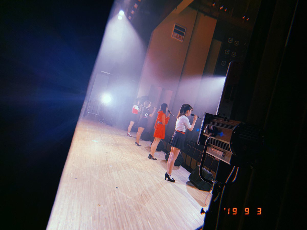 Arms_MusikSpiel's tweet photo. 【 Musik Spiel 夏ライブ2019「#」】に出演させていただきました👠

私たちの10分間のステージはお楽しみいただけましたでしょうか。

またどこかで皆様とお会いできる日を楽しみにしております💄

ご来場誠にありがとうございました。
#Mスピ夏ライブ2019 #hashtag2019 https://t.co/hJ5Mq778lu