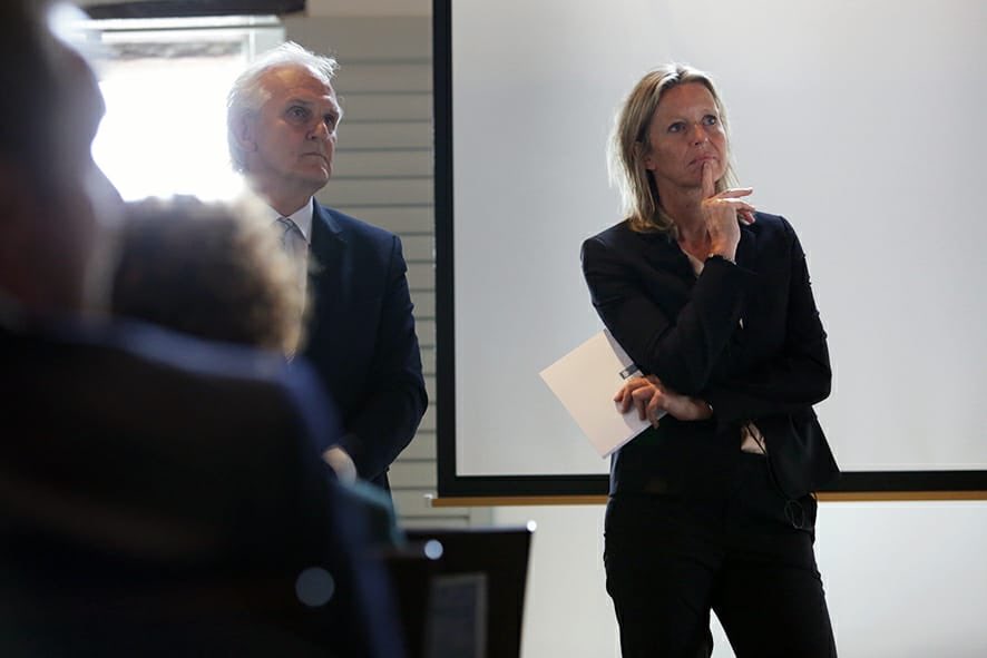 Minister <a href="/KajsaOllongren/">Kajsa Ollongren</a> verdedigt het demonstratierecht op de Conferentie Wet Openbare Manifestaties. Lees hier haar toespraak rijksoverheid.nl/regering/bewin… #democratie #goedbestuur